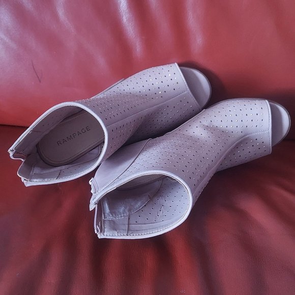 Women Rampage shoes, size 11 - Picture 5 of 6